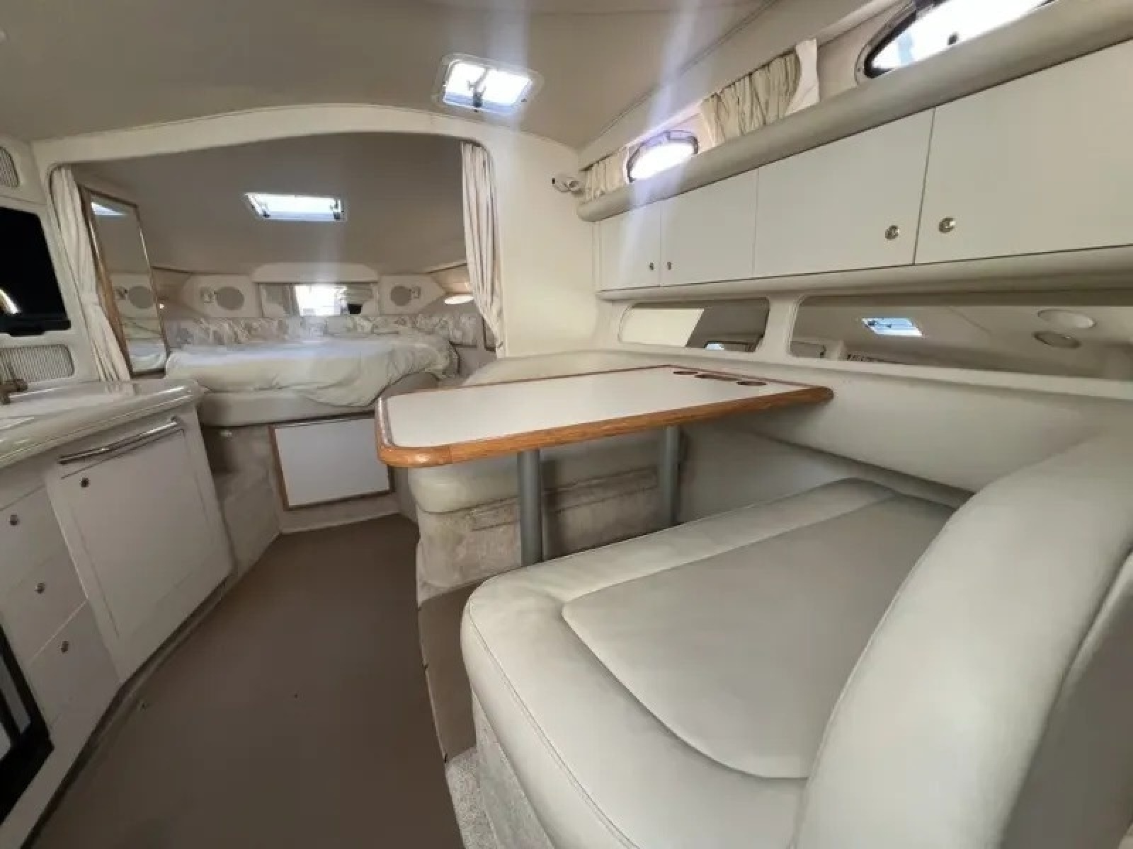 1999 Sea Ray Sundancer 340