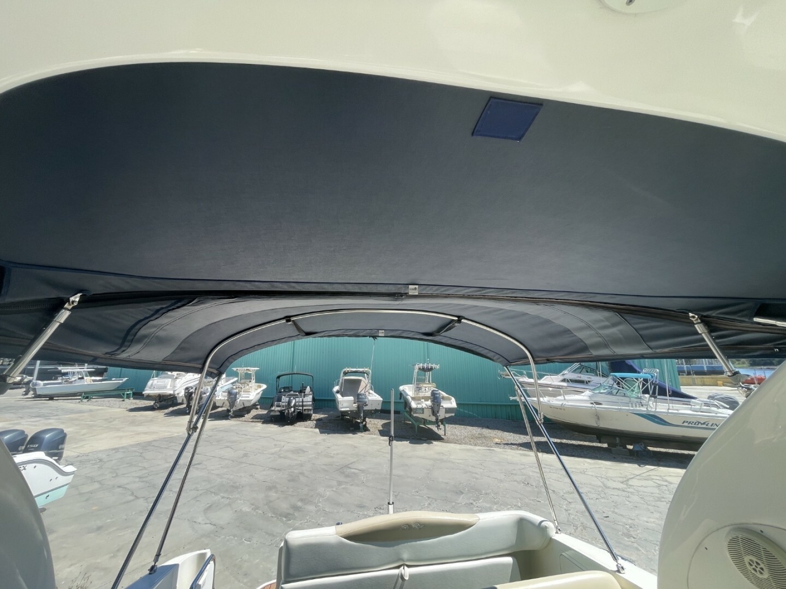 28ft Sea Ray Yacht For Sale
