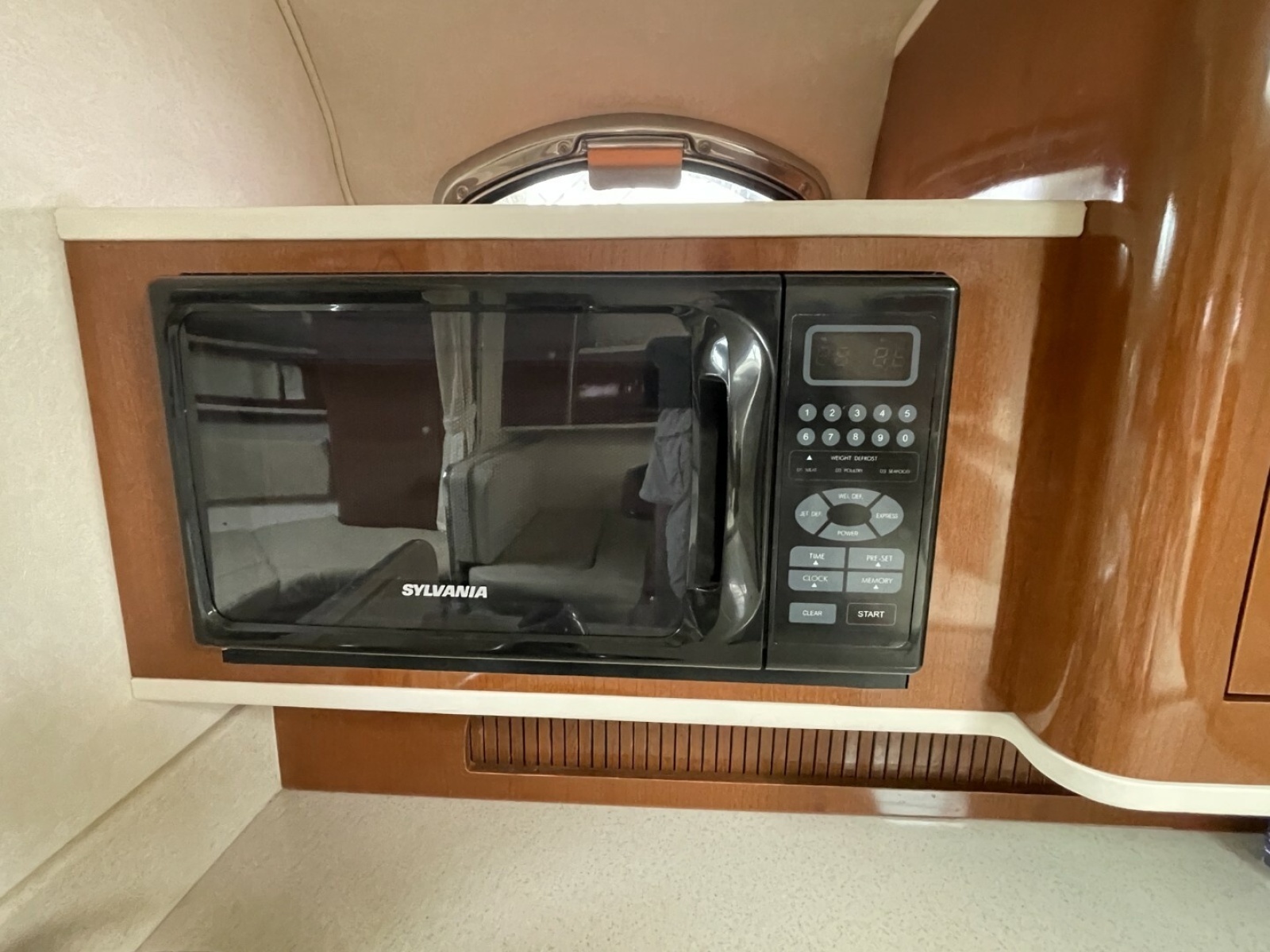 28ft Sea Ray Yacht For Sale