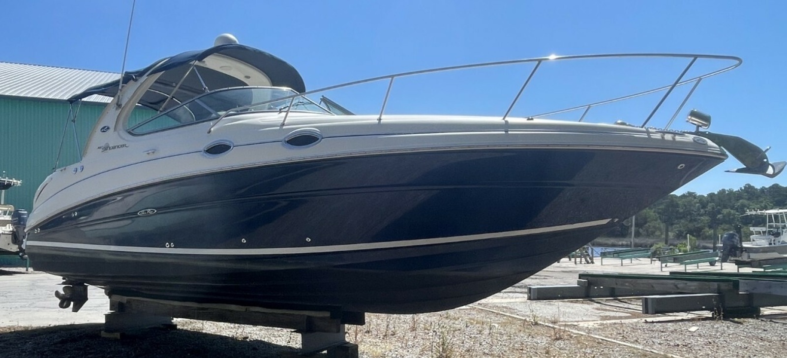 28ft Sea Ray Yacht For Sale