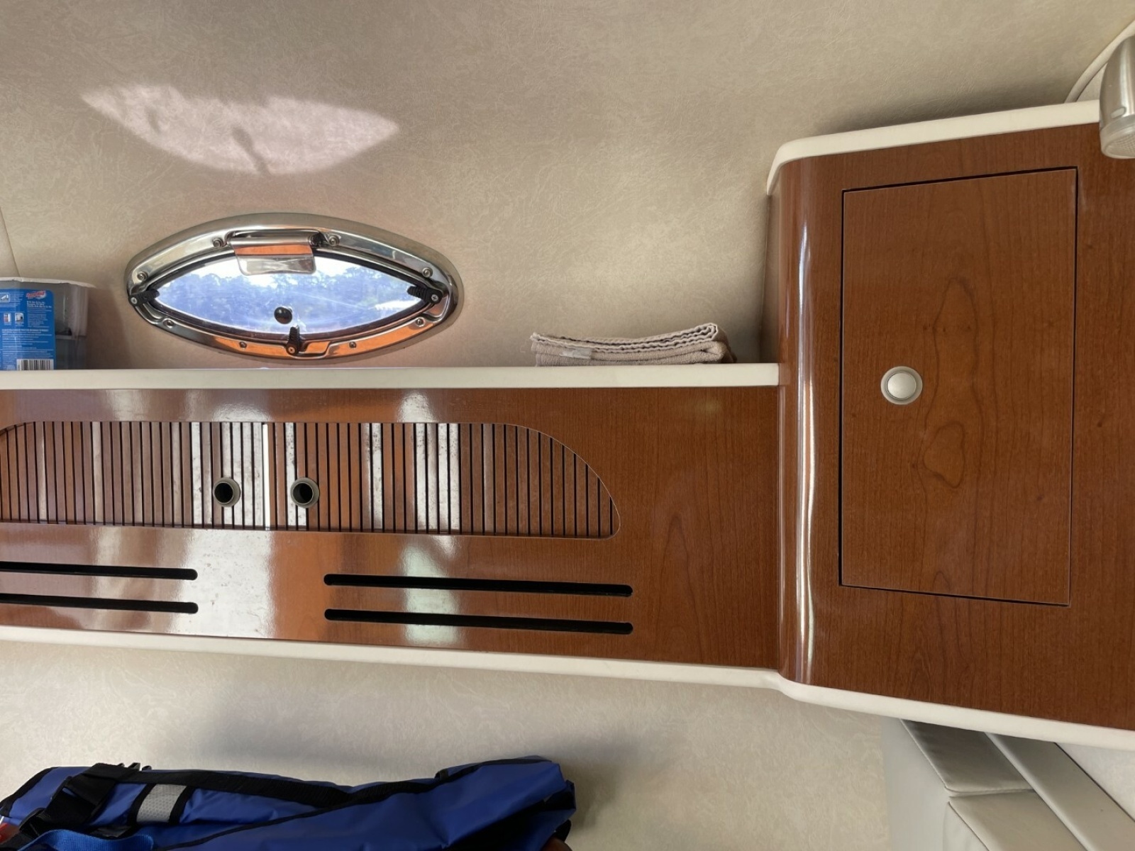 28ft Sea Ray Yacht For Sale