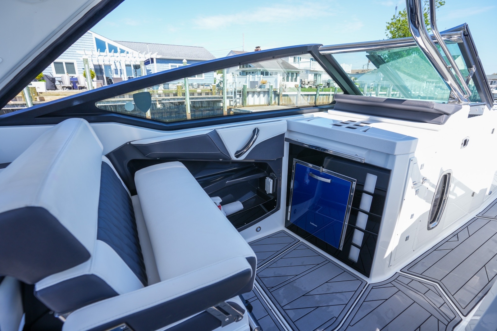 2021 Monterey 385SE Super Express