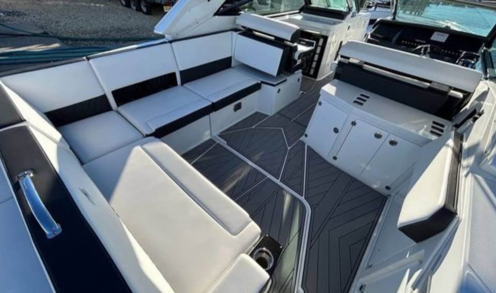 2021 Monterey 385SE Super Express