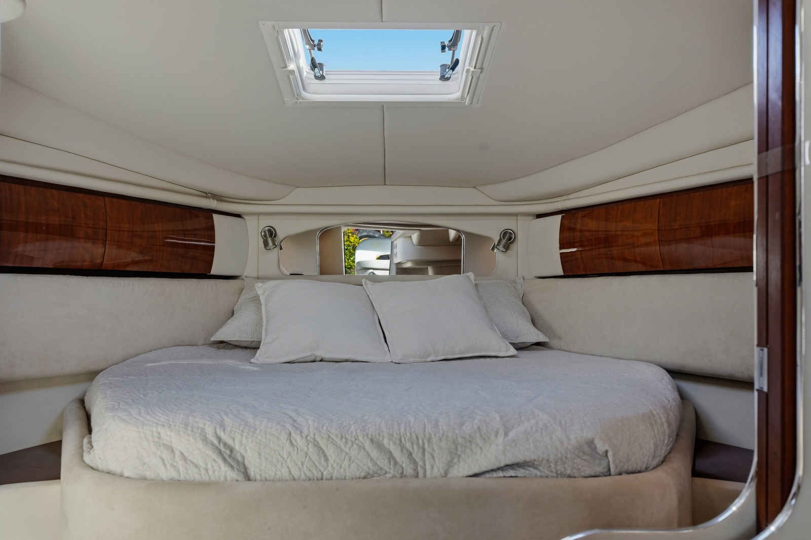 2004 Sea Ray 360 SUNDANCER