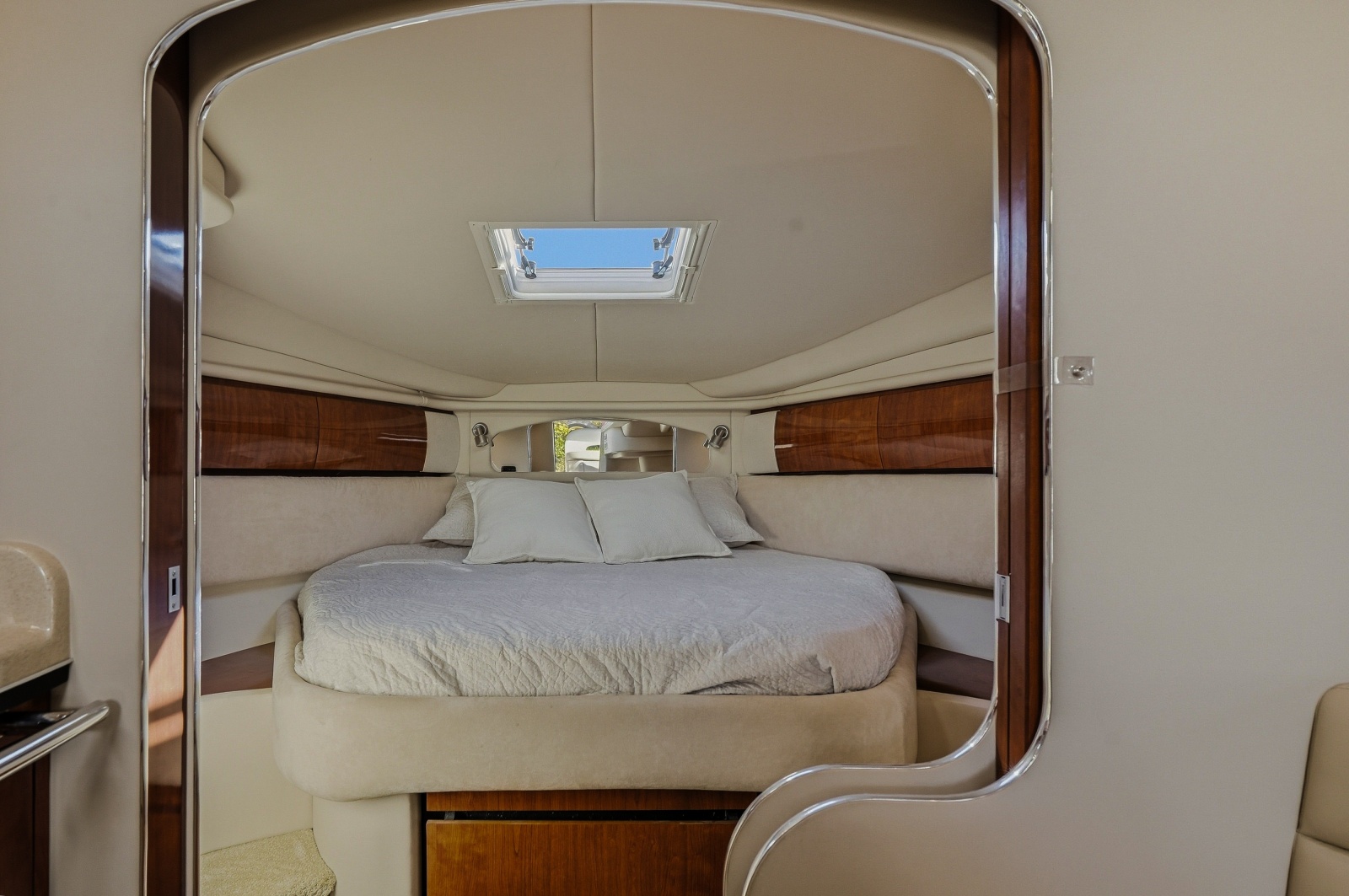 2004 Sea Ray 360 SUNDANCER