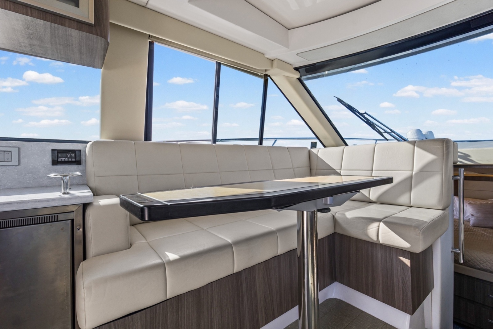 2020 Regal 38 XO
