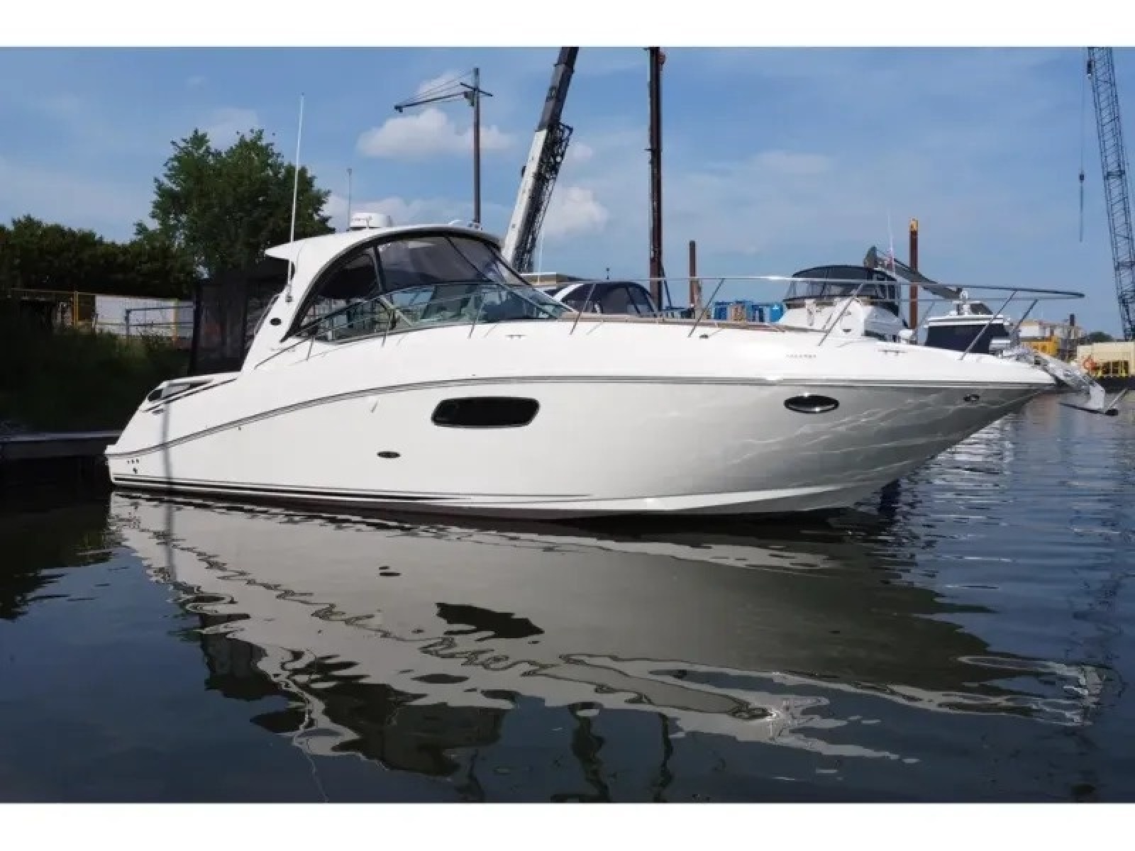 2012 Sea Ray 370 SUNDANCER