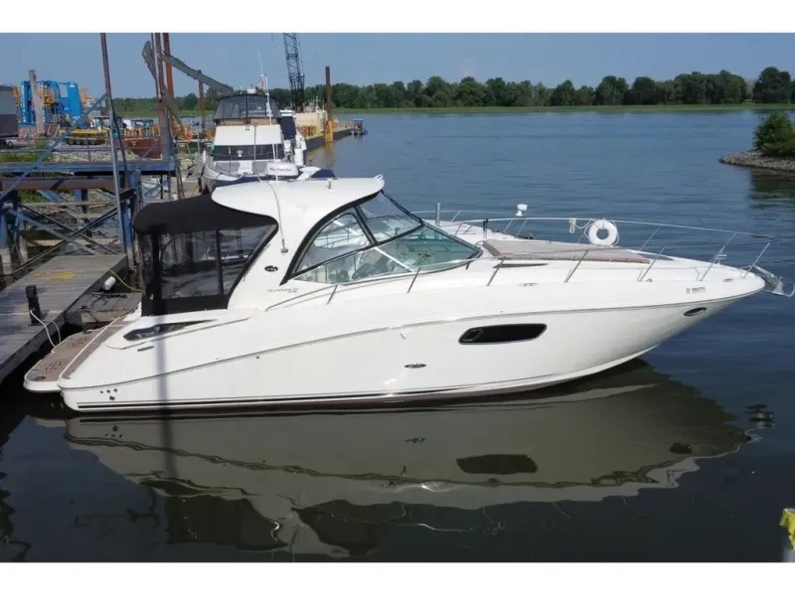 2012 Sea Ray 370 SUNDANCER