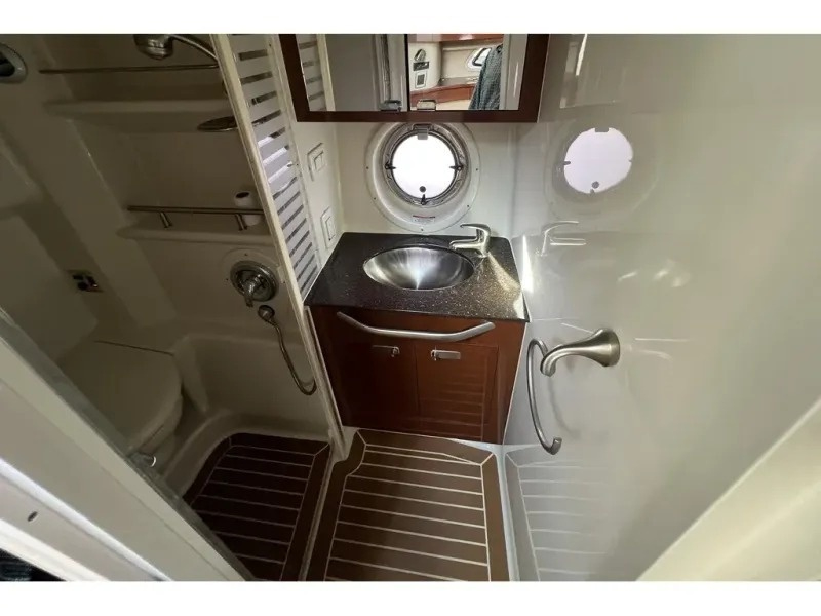 2012 Sea Ray 370 SUNDANCER