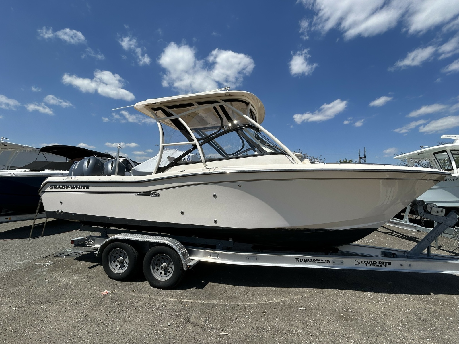 2016 Grady-White 255 Freedom