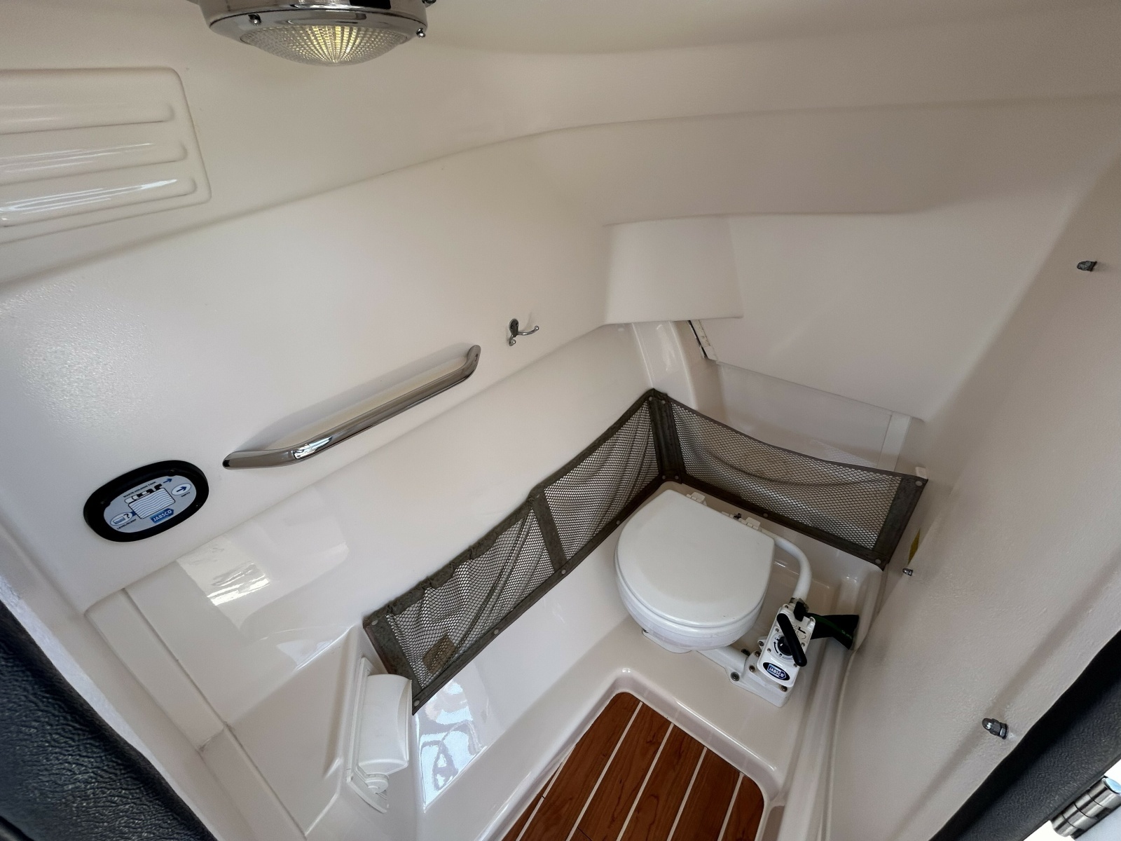 2016 Grady-White 255 Freedom