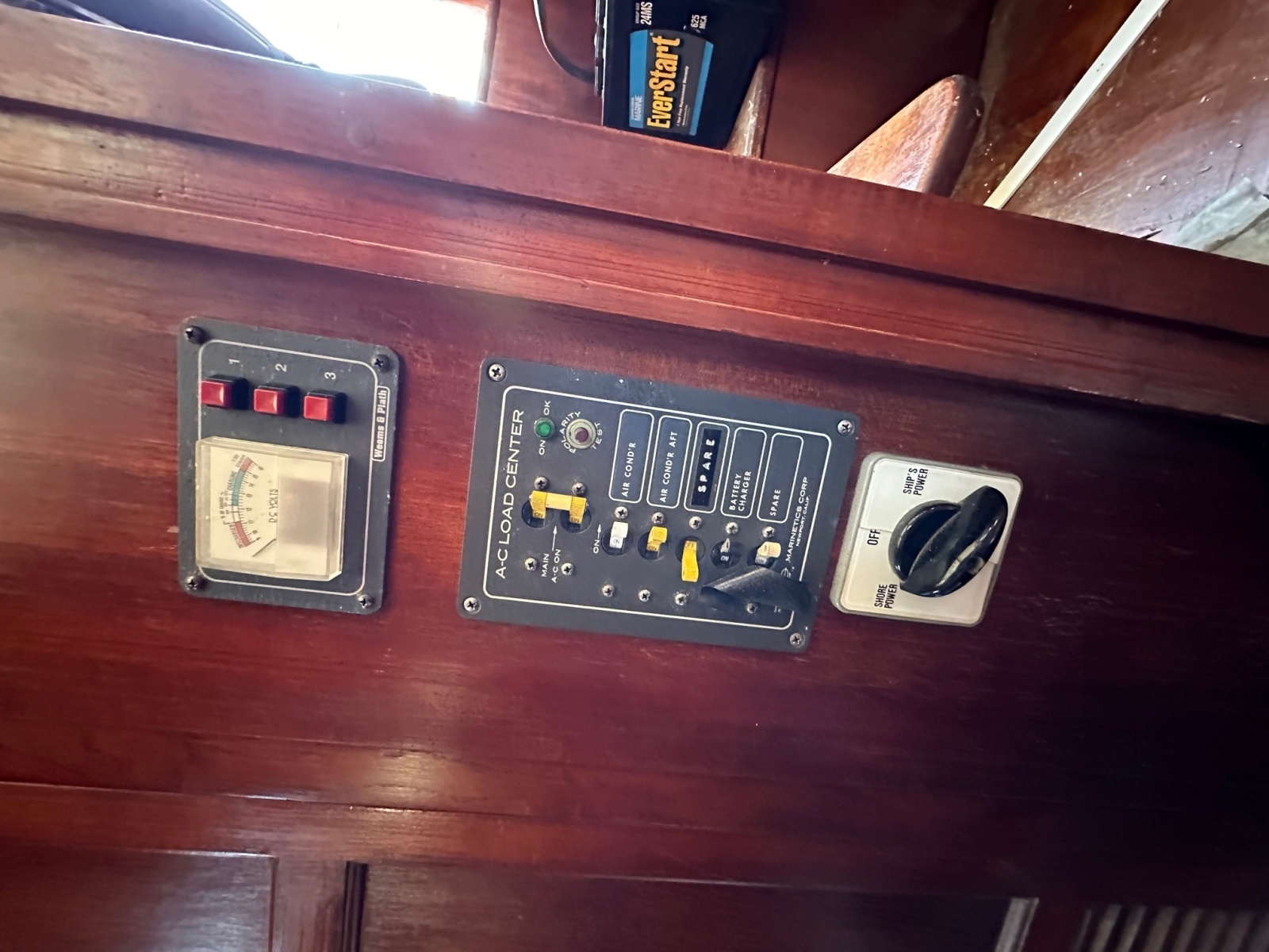 1981 Albin 36 Double Cabin