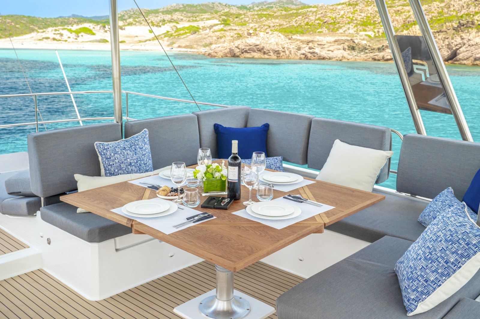 Semper Fidelis 67ft Fountaine Pajot Yacht For Sale