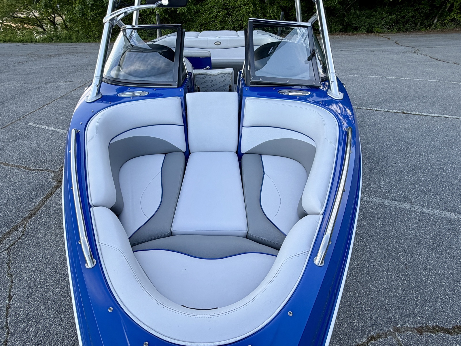 2008 Supra Launch 22SSV World's Edition