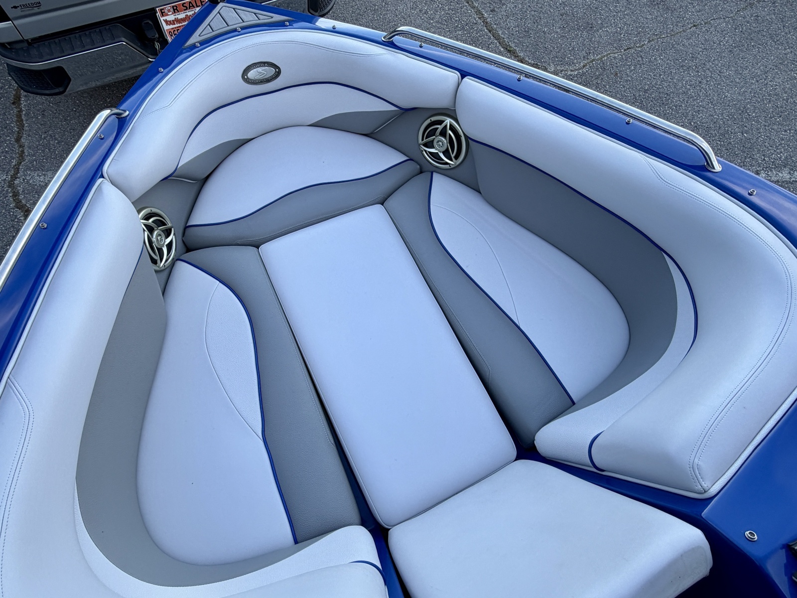 2008 Supra Launch 22SSV World's Edition