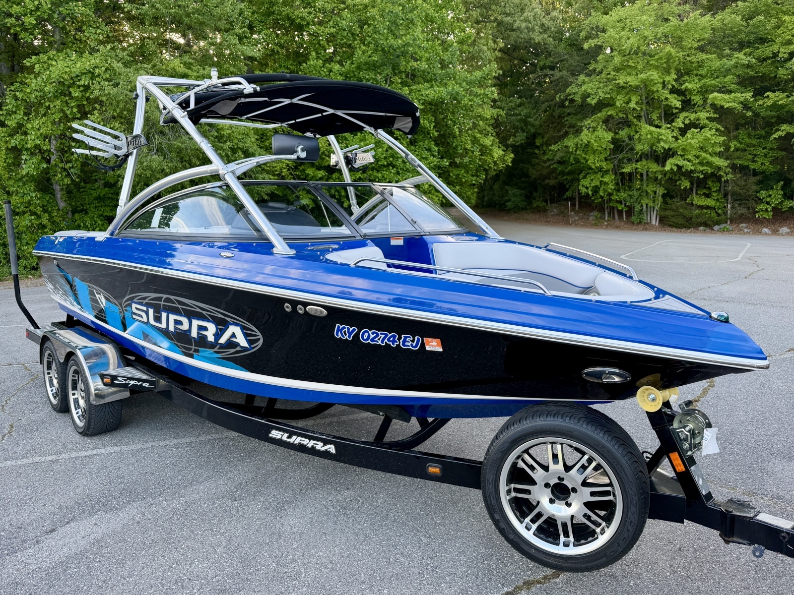 2008 Supra Launch 22SSV World's Edition
