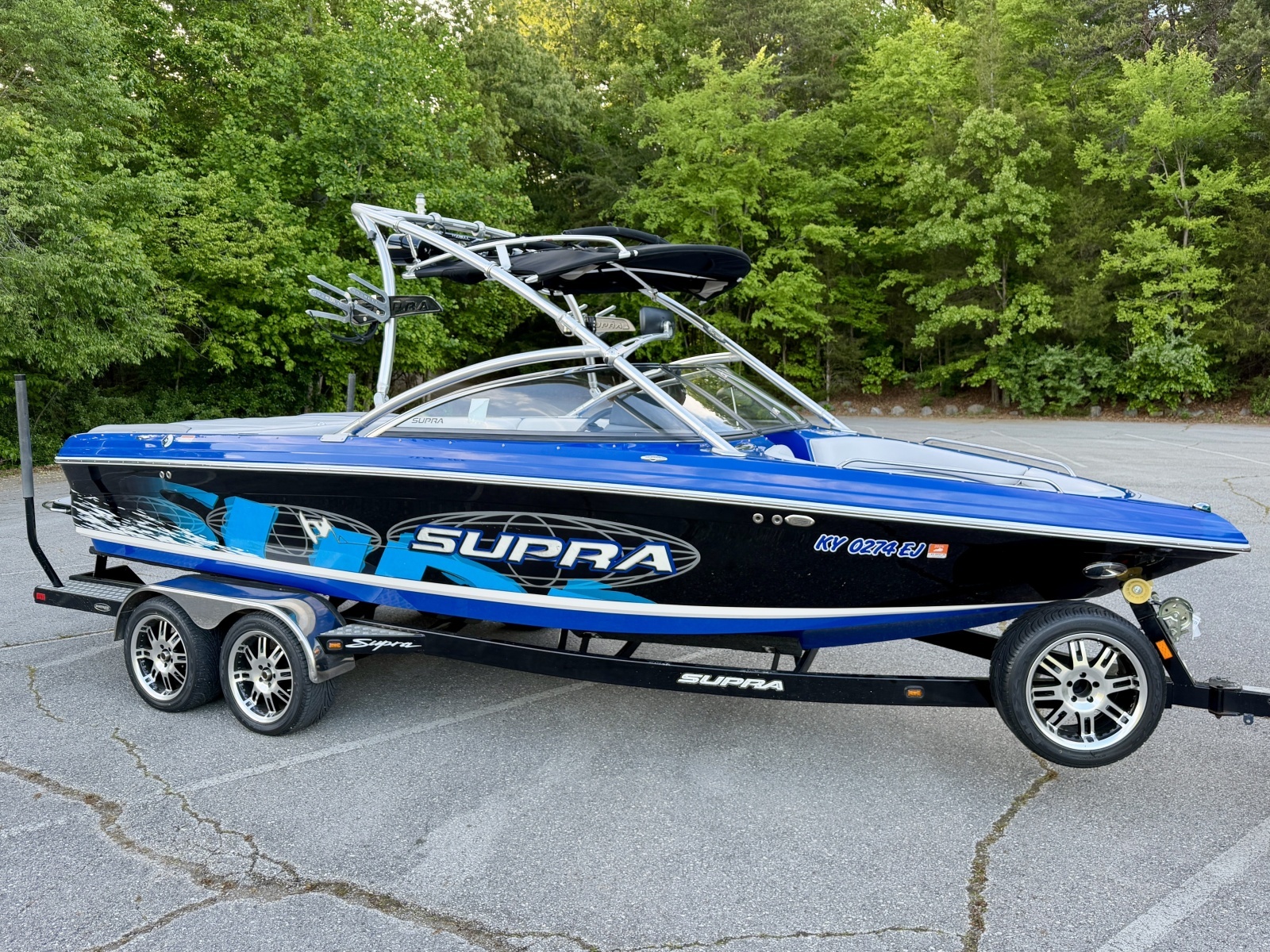 2008 Supra Launch 22SSV World's Edition