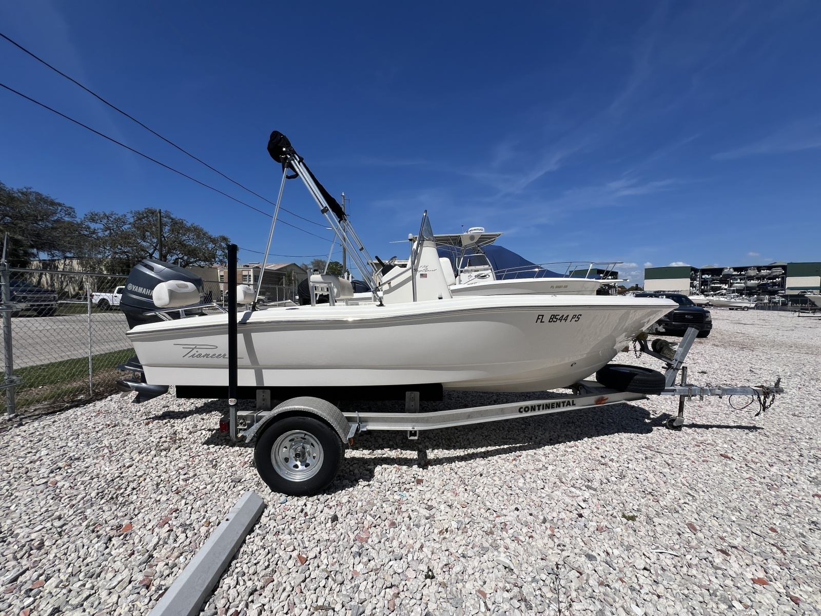 17ft Pioneer Yacht For Sale