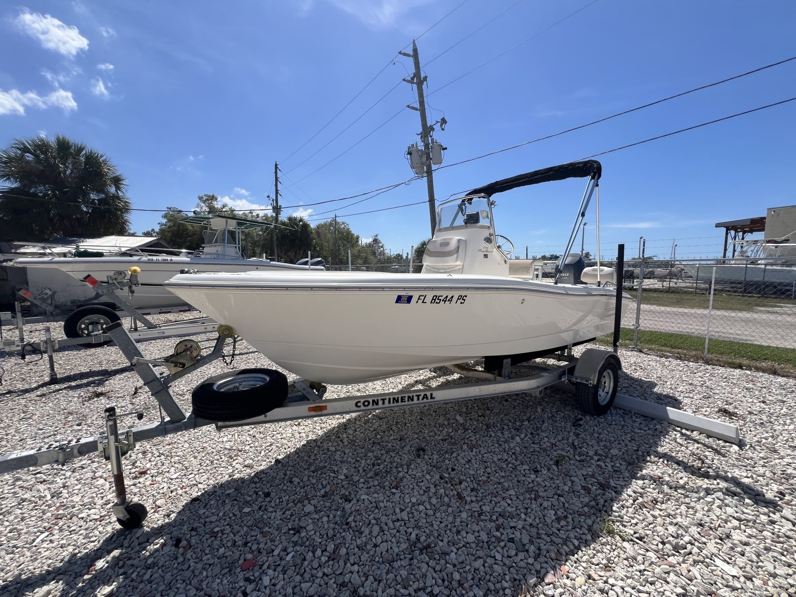 17ft Pioneer Yacht For Sale