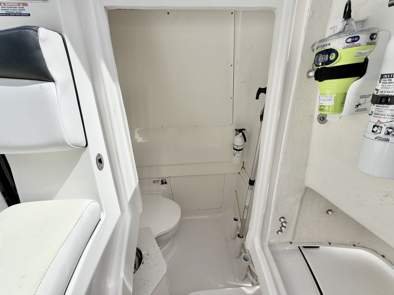 30ft Robalo Yacht For Sale