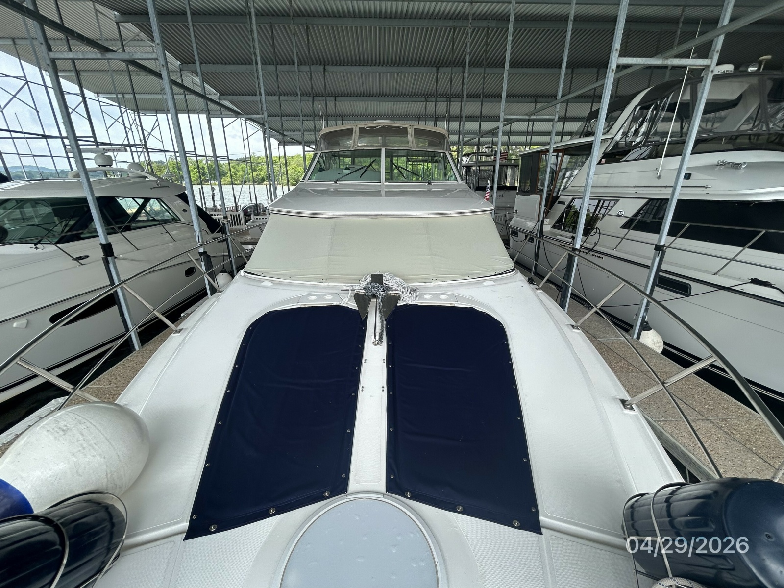 44' Cruisers foredeck aft