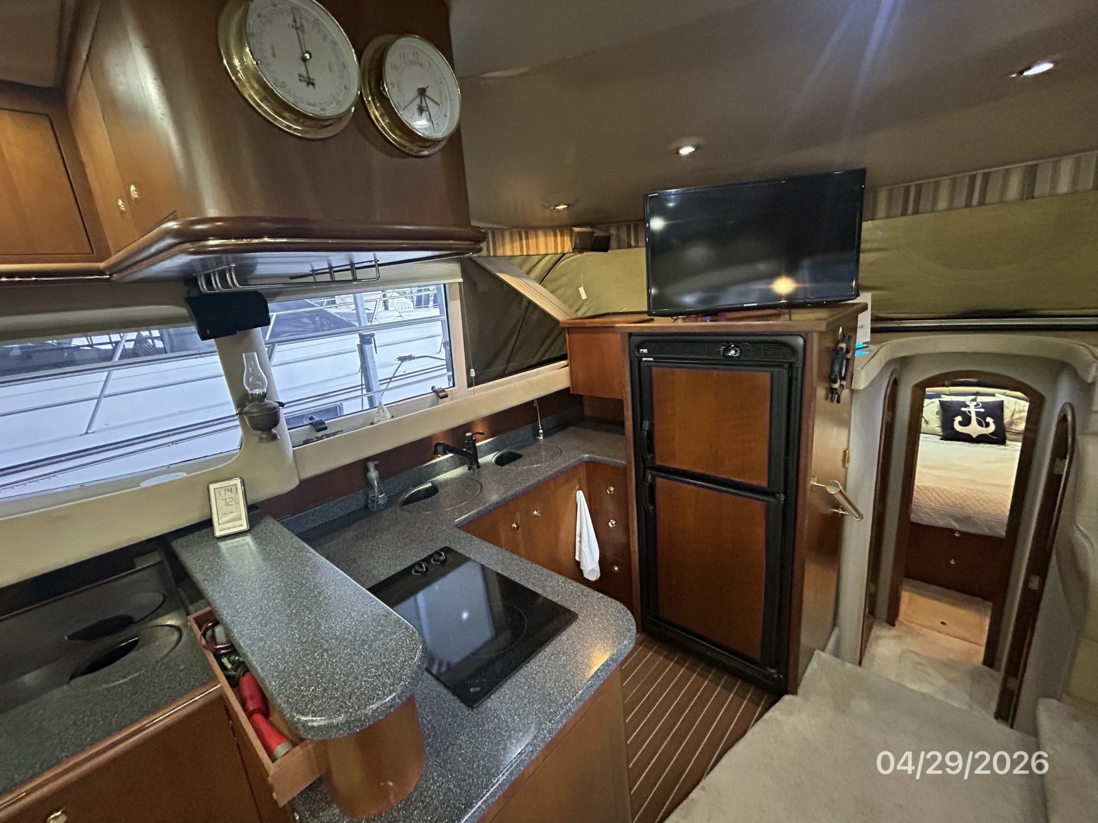44' Cruisers galley1