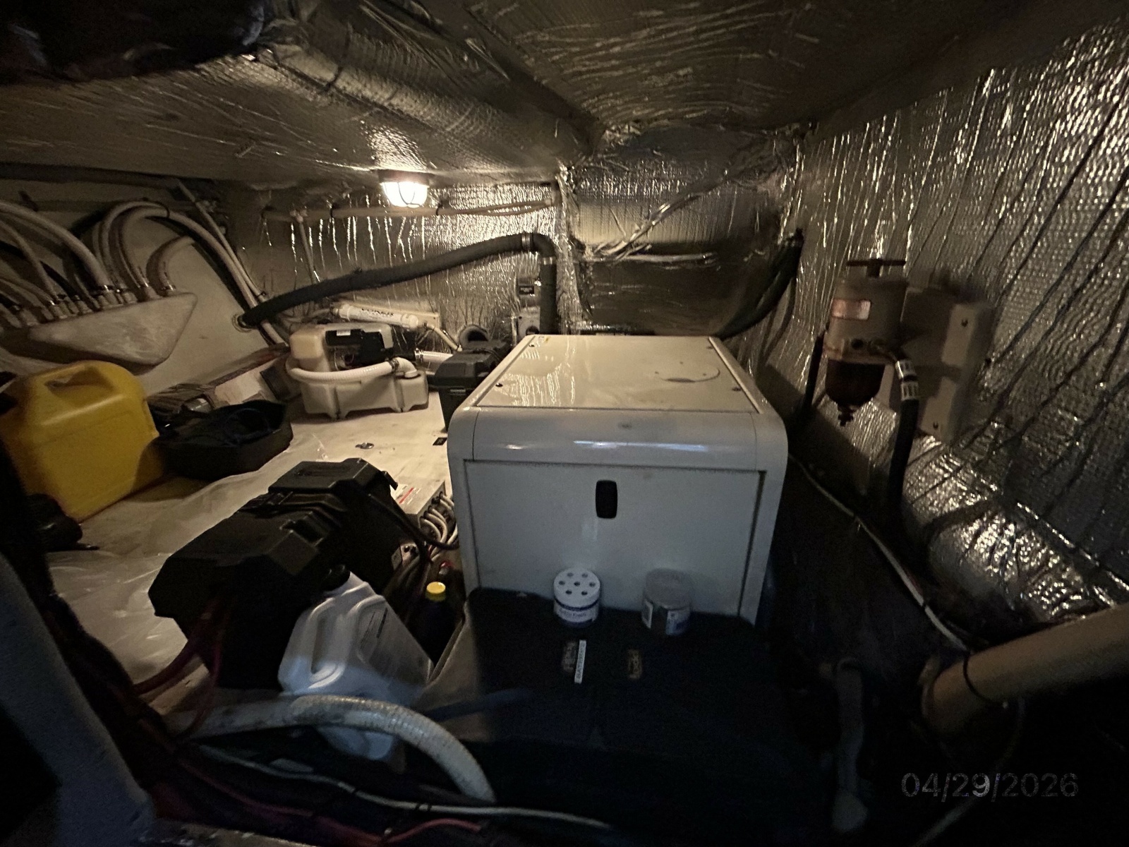 44' Cruisers generator room