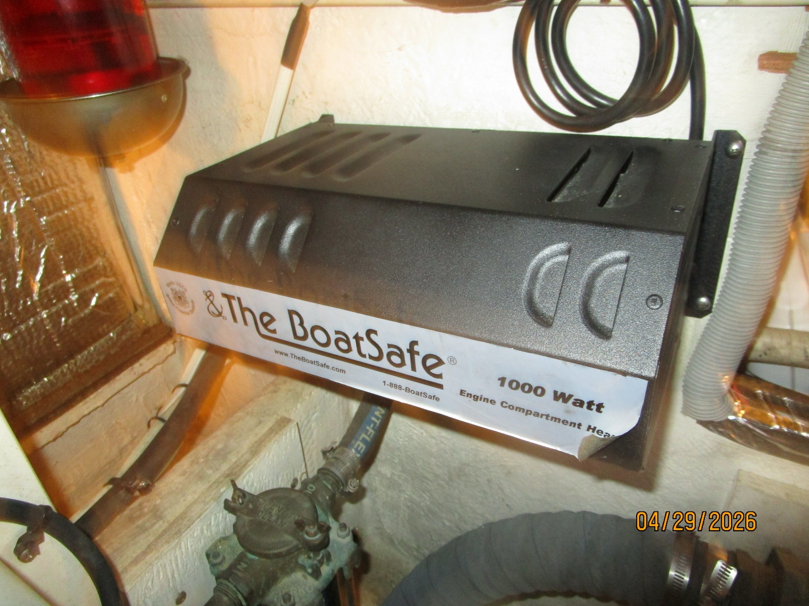 44' Cruisers engine room heater