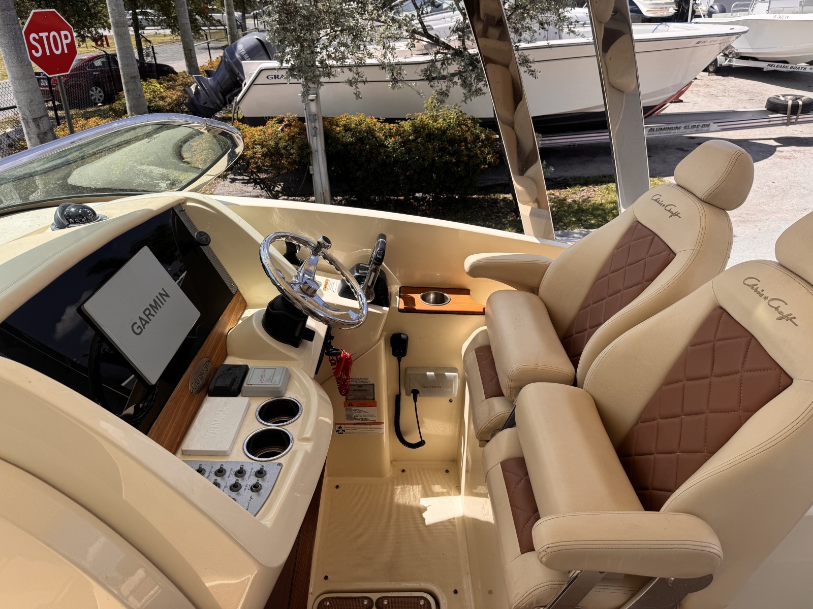 2018 Chris-Craft 