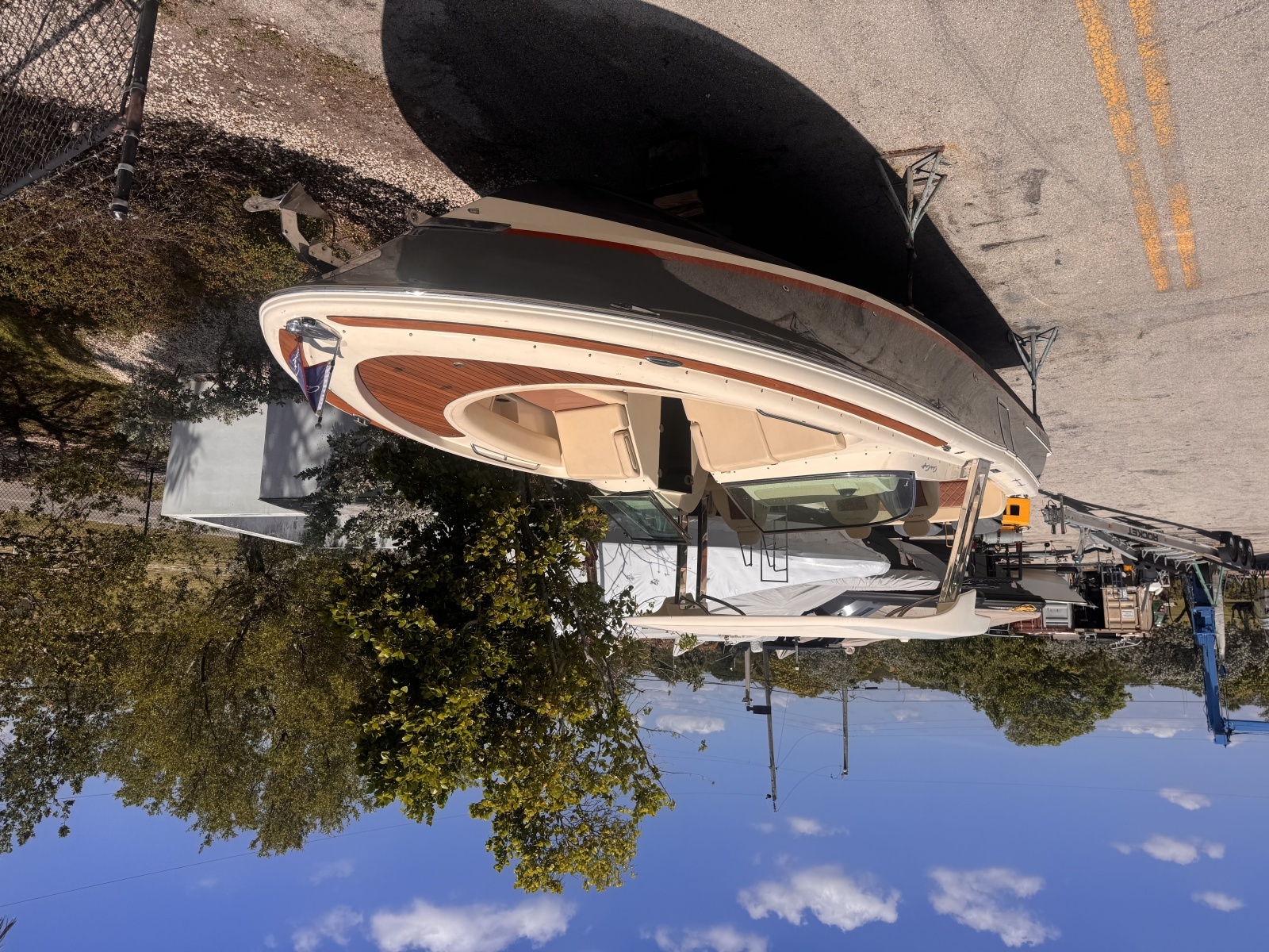 2018 Chris-Craft 