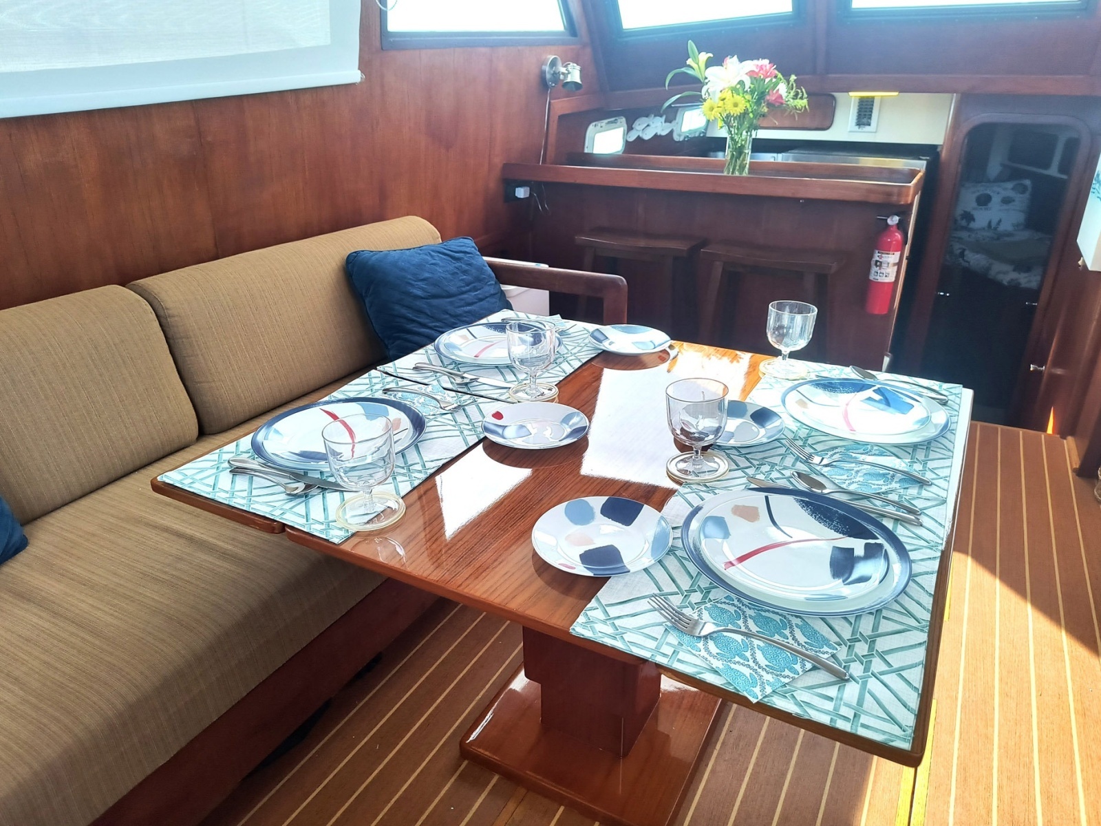 1980 Gulfstar 44 Motor Cruiser
