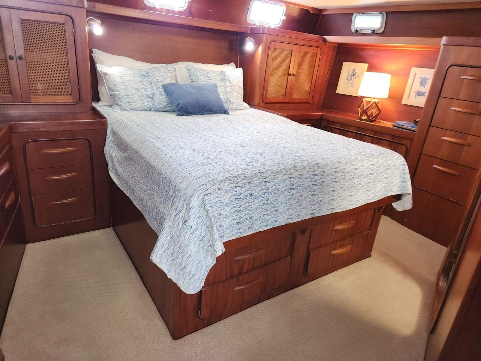 1980 Gulfstar 44 Motor Cruiser