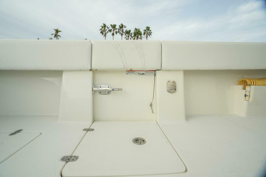 2013 SeaVee 390