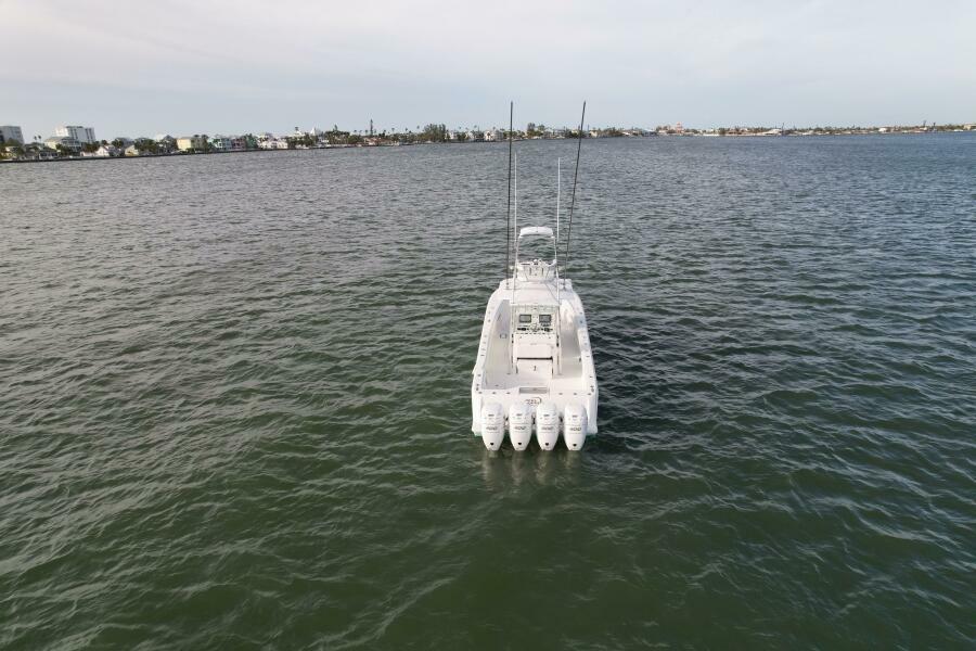 2013 SeaVee 390