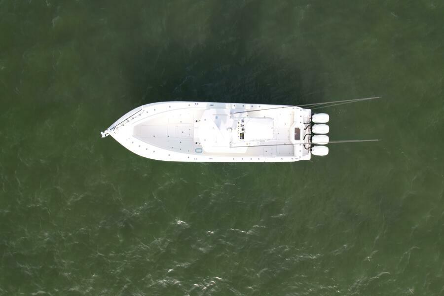 2013 SeaVee 390