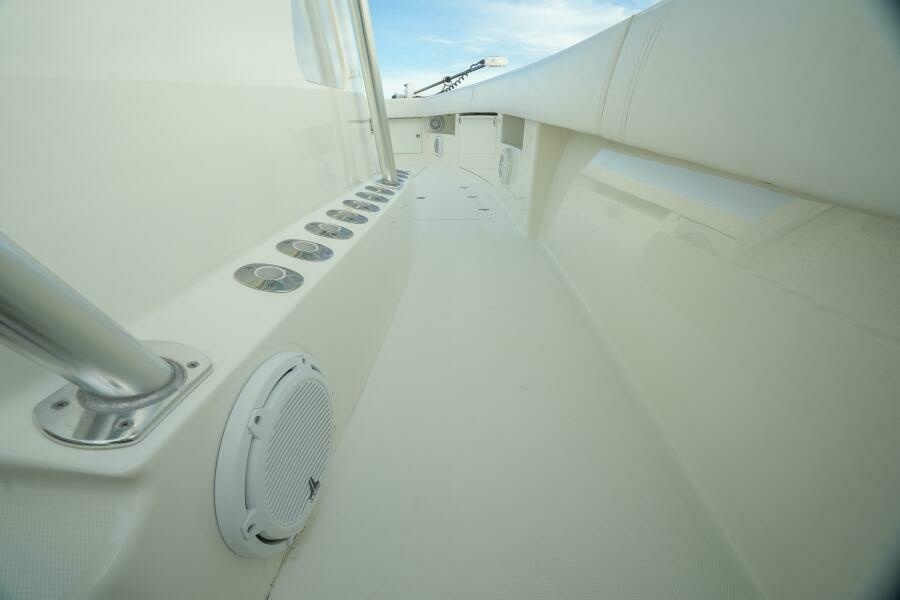 39ft SeaVee Yacht For Sale