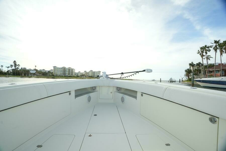 39ft SeaVee Yacht For Sale