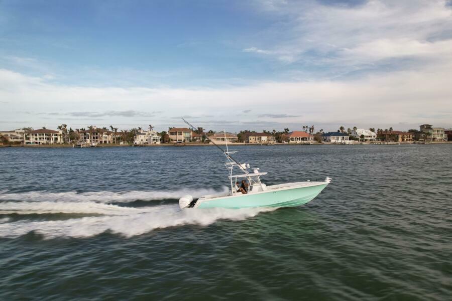2013 SeaVee 390