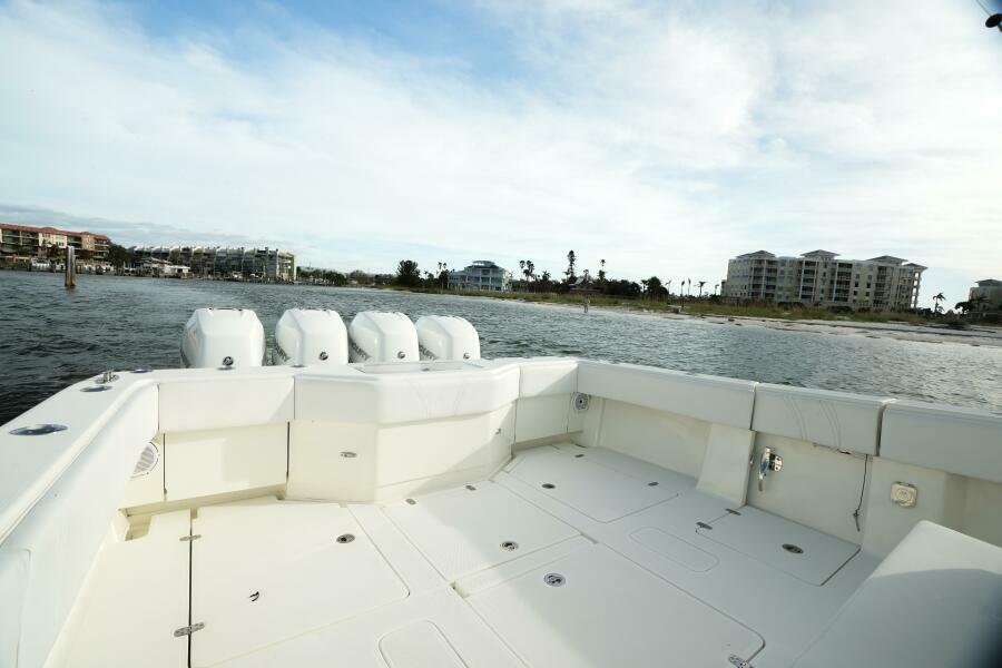 2013 SeaVee 390