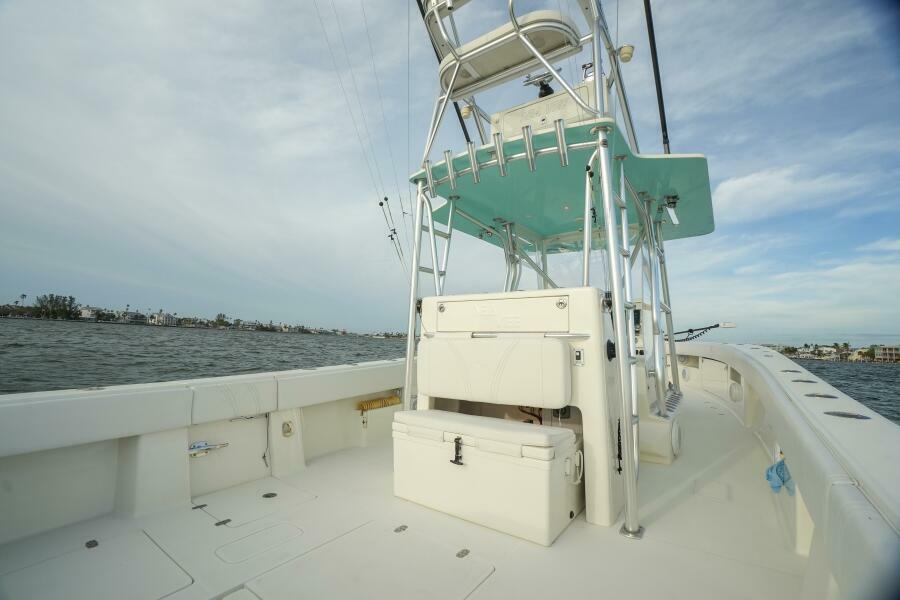 2013 SeaVee 390