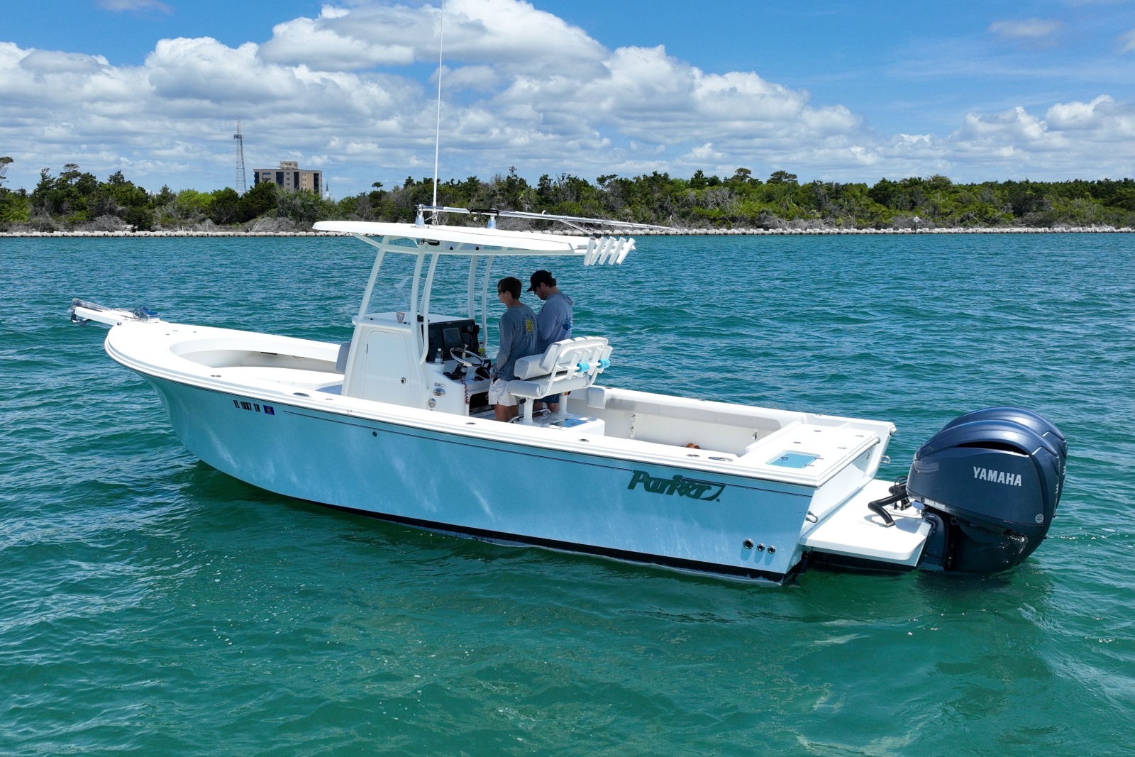 28' 2022 Parker 2801