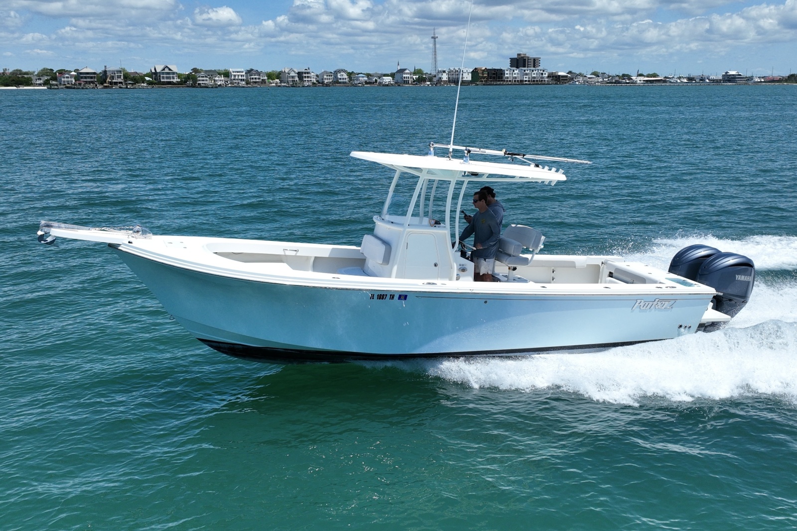 28' 2022 Parker 2801