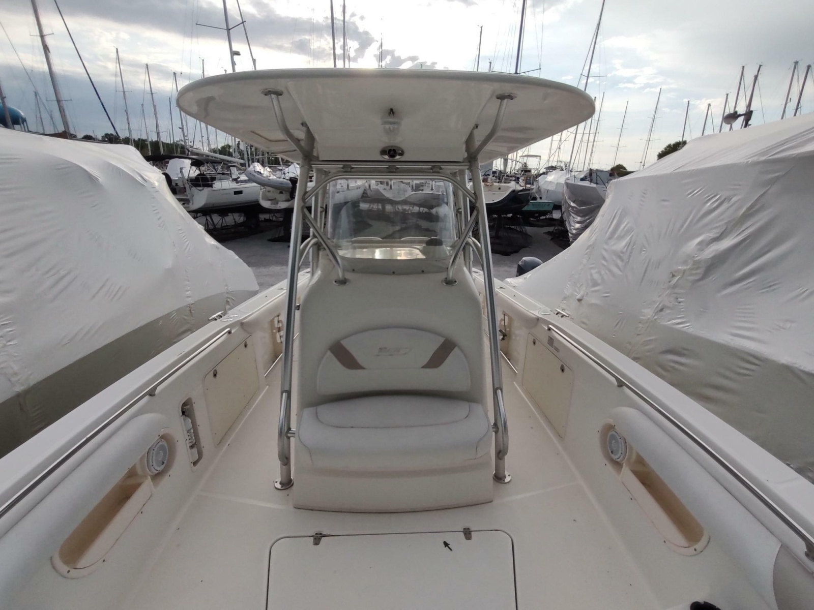 2006 Boston Whaler 320 Outrage