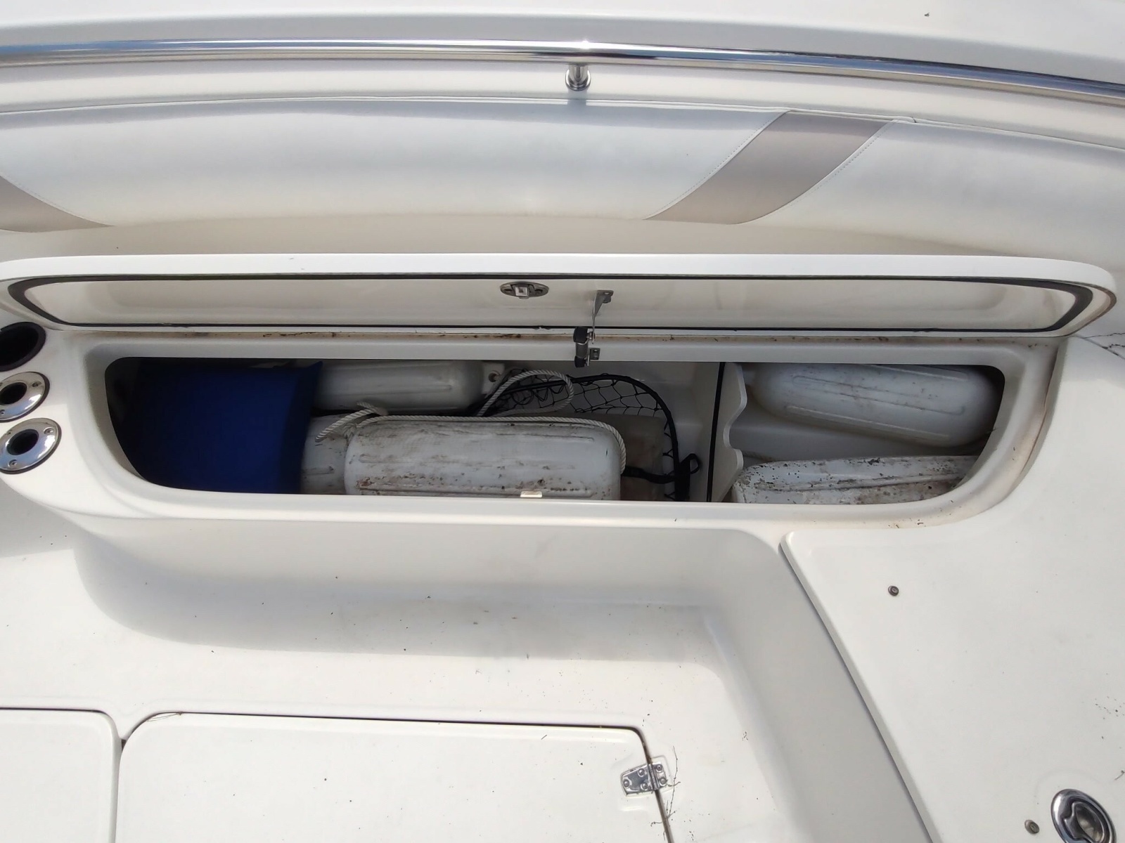 Punch List 32ft Boston Whaler Yacht For Sale