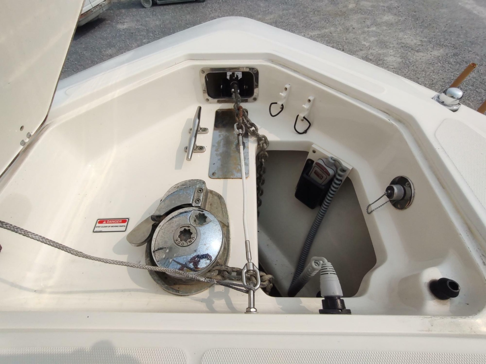2006 Boston Whaler 320 Outrage