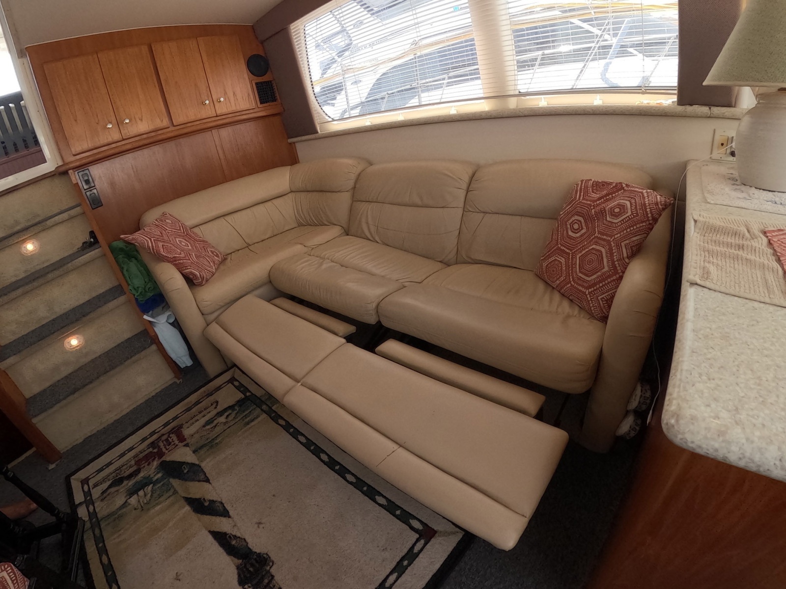 2000 Carver 406 Motor Yacht