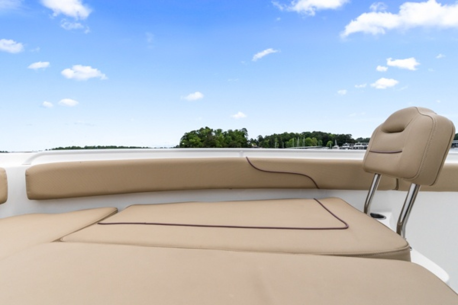 2018 Sea Hunt 27 Gamefish FS
