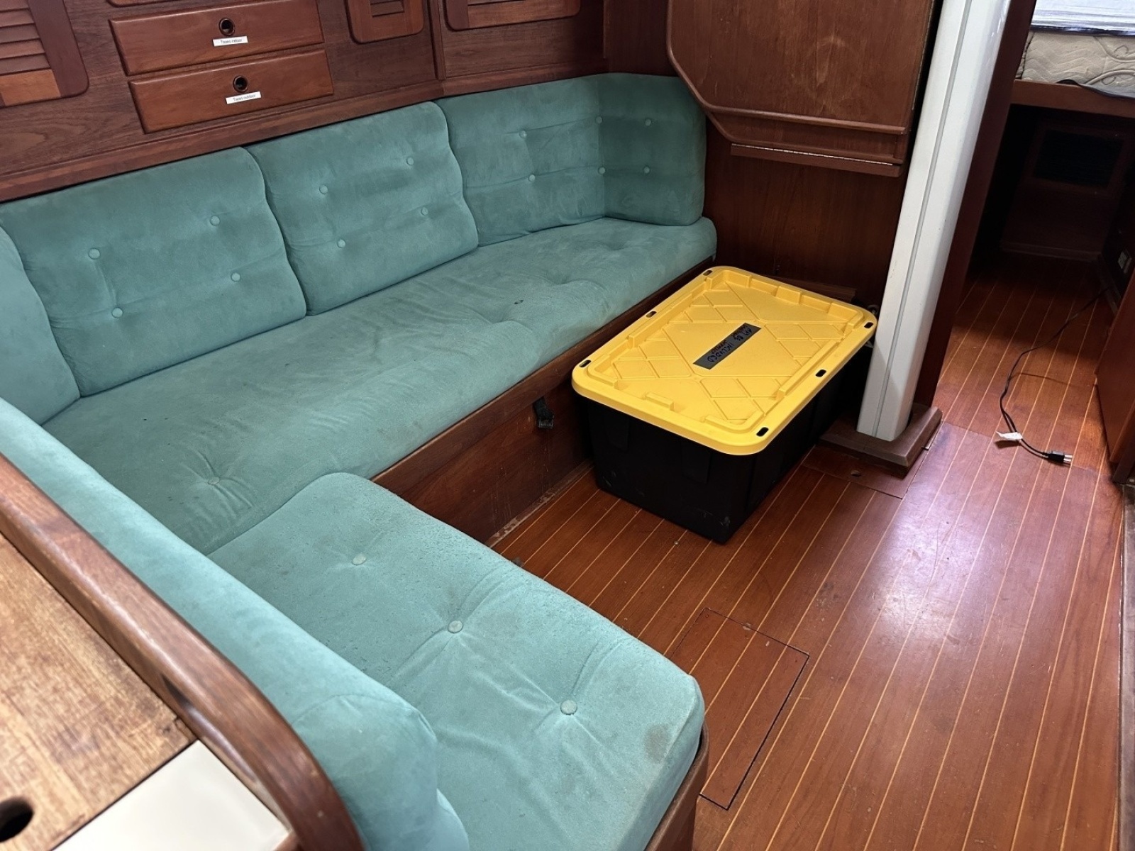 1991 Sabre 425