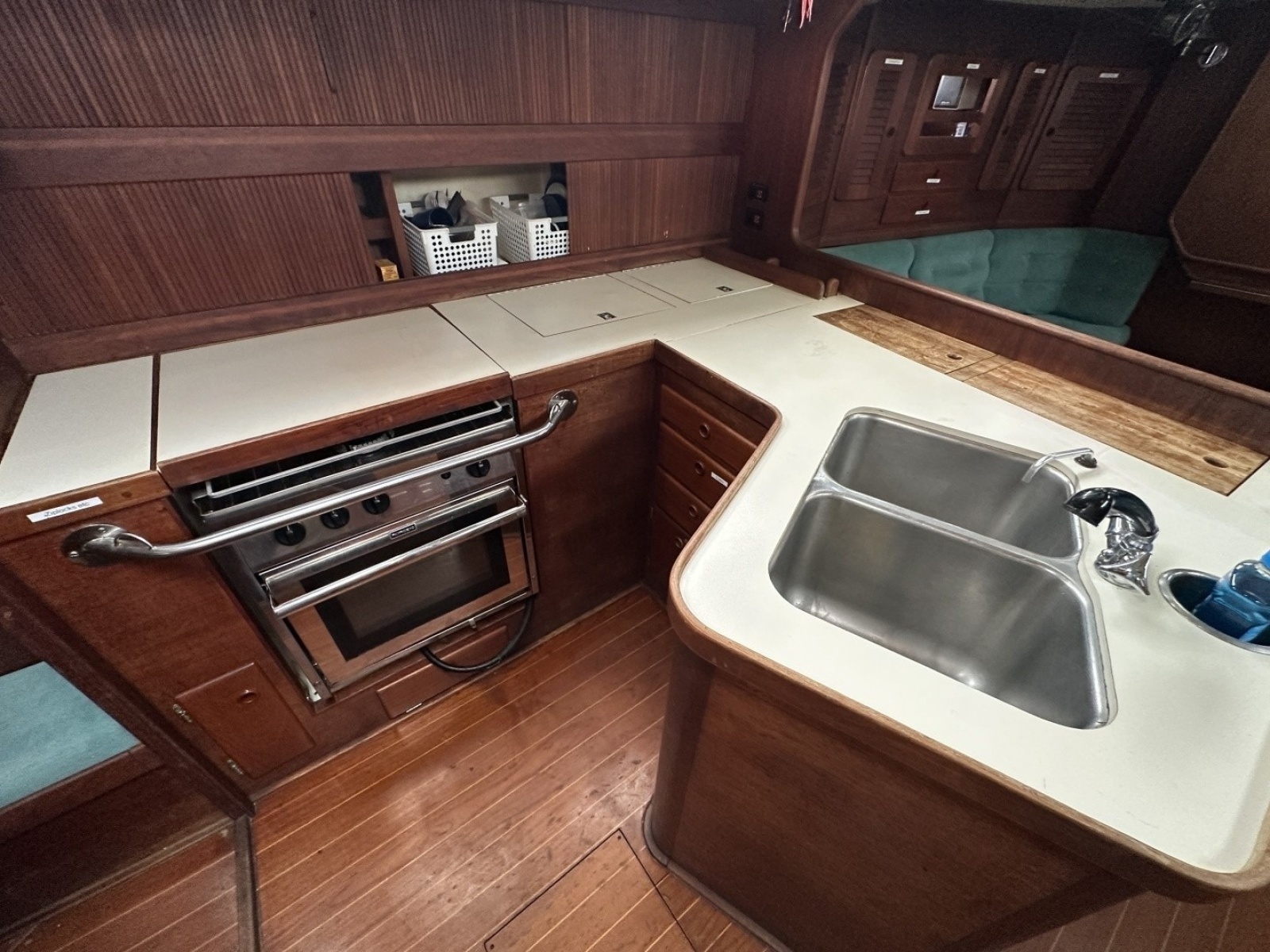 1991 Sabre 425