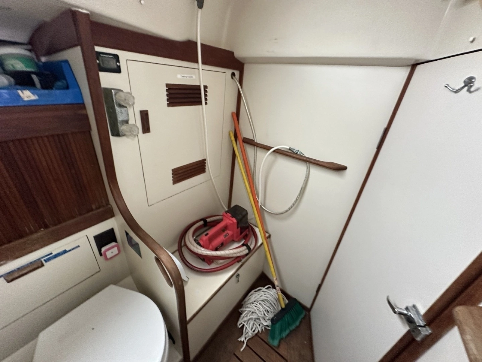 1991 Sabre 425